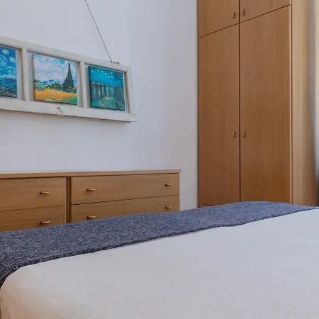 Lägenhet Casa Dei Tigli By Wonderful Italy Turin