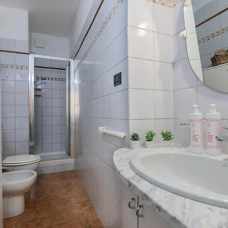 Casa Dei Tigli By Wonderful Italy *